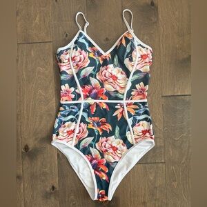 CUPSHE Green Floral One Piece Swimsuit Women’s Size Small